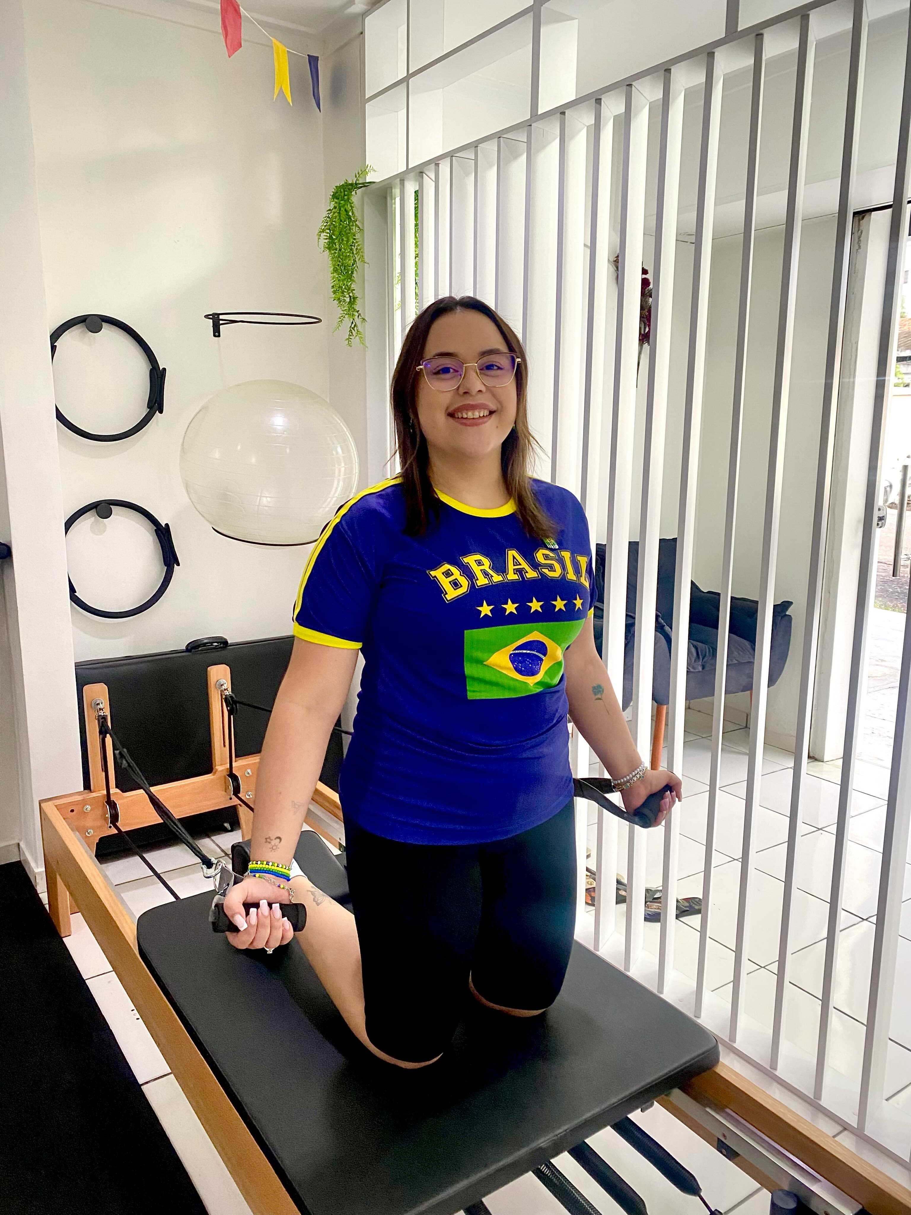 Sessão de Pilates no Reformer, no studio Juliana Silva